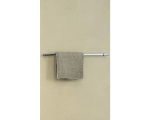 Handtuchhalter mit Handtuch