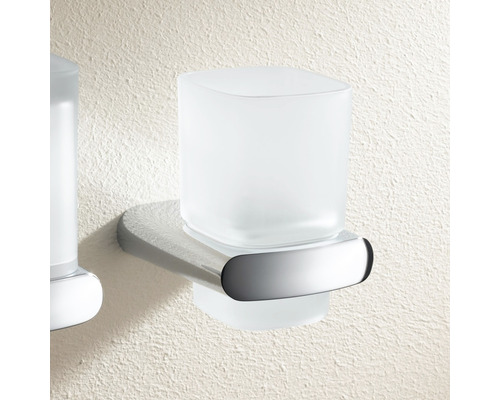 Zahnputzbecher mit Halterung zur Wandmontage