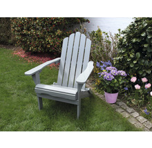 Grauer Holz Adirondack Gartenstuhl im Garten