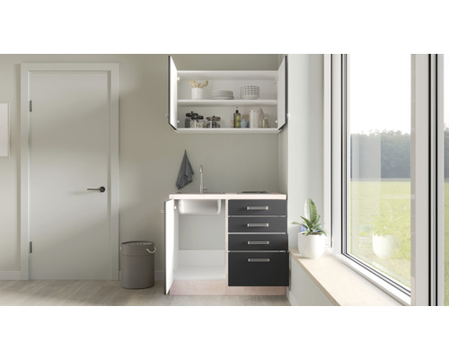 Kleine Küchenzeile mit Spüle, Unterschrank mit Schubladen und Hängeschrank