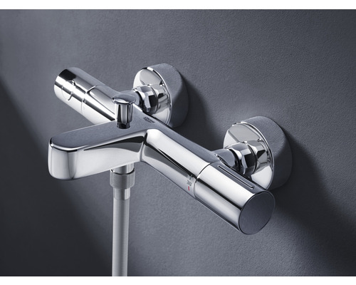 Glänzende Aufputz-Duscharmatur für die Wandmontage