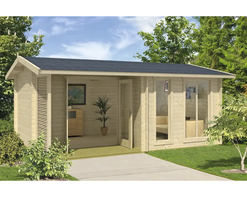 Holzgartenhaus mit Fenstern und Türen im Garten