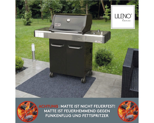 Grillplatz mit Grillmatte zum Schutz vor Funkenflug und Fettspritzern