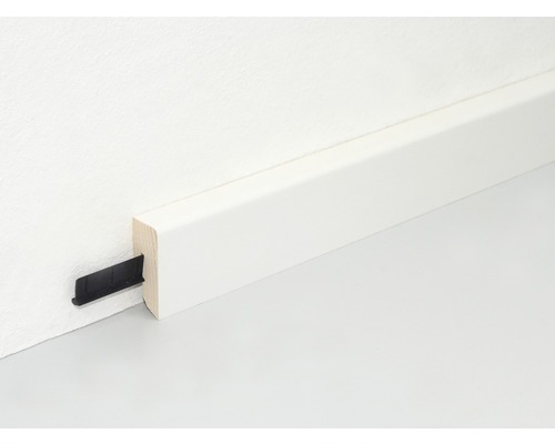 Sockelleiste mit Befestigungsclip