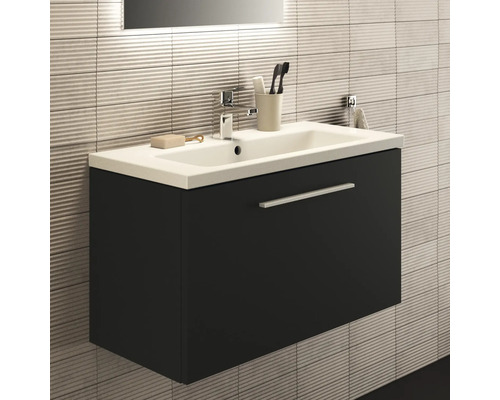 Waschtisch mit Unterschrank im Badezimmer