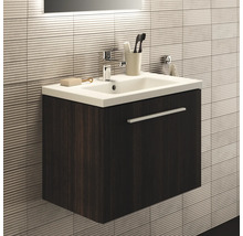 Badezimmerwaschtisch mit Waschbecken und Unterschrank im modernen Design.