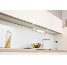 LED Unterbauleuchte 1100 lm 4000 K ein/Aus Schalter 2x Steckdosen L 50 cm weiß