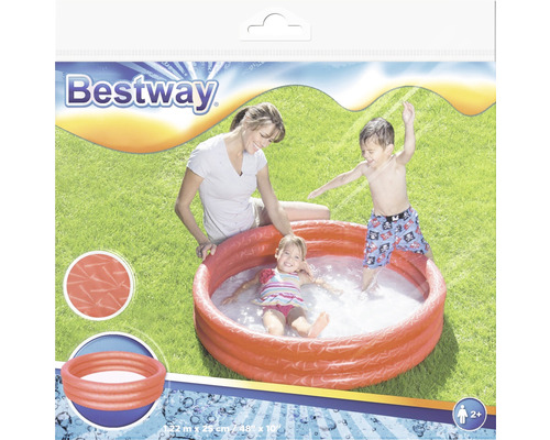 Bestway Planschbecken mit Kindern im Garten