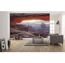 Wohnzimmer mit Fototapete Felsbogenlandschaft
