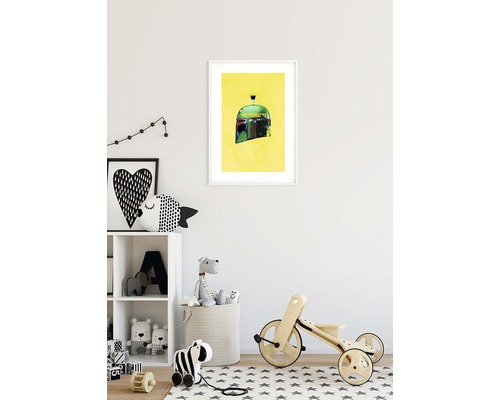 Dekoratives Bild eines Helms im Kinderzimmer