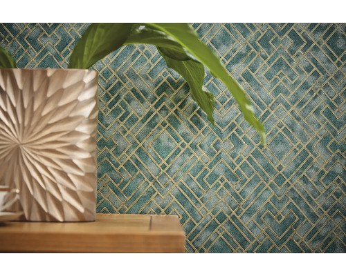 Gemusterten Tapeten mit geometrischen Formen im Raum