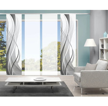 Wohnzimmer mit Schiebegardinen mit grafischem Design
