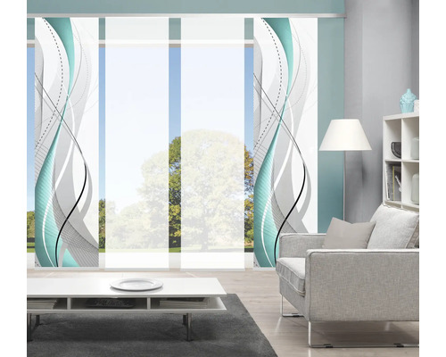 Wohnzimmer mit Schiebegardinen mit Wellenmuster