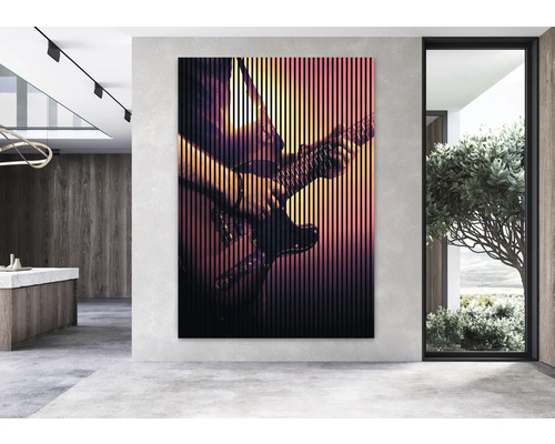 Großes Wandbild mit dem Motiv eines Gitarristen in einem modern eingerichteten Raum