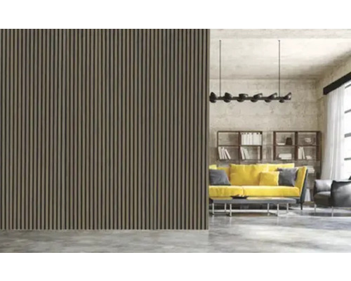 Raumansicht mit Wandpaneelen und Wohnzimmermöbeln