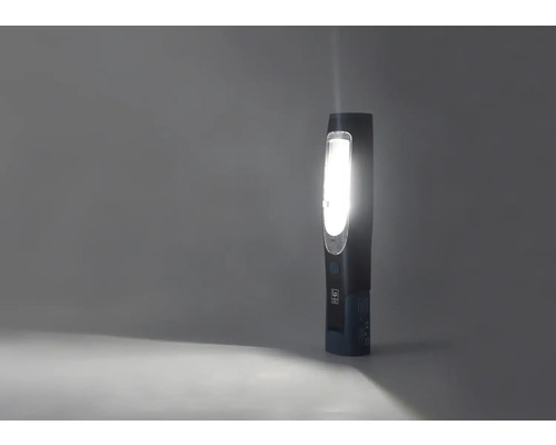 LED-Arbeitsleuchte im Betrieb