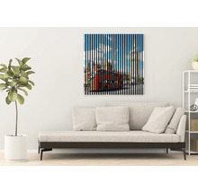 Wohnzimmer mit Sofa und Wandbild von London mit Bus und Big Ben