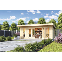 Modernes Gartenhaus mit Flachdach und Büroeinrichtung im Garten