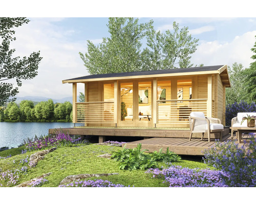Holzgartenhaus mit Terrasse am Seeufer