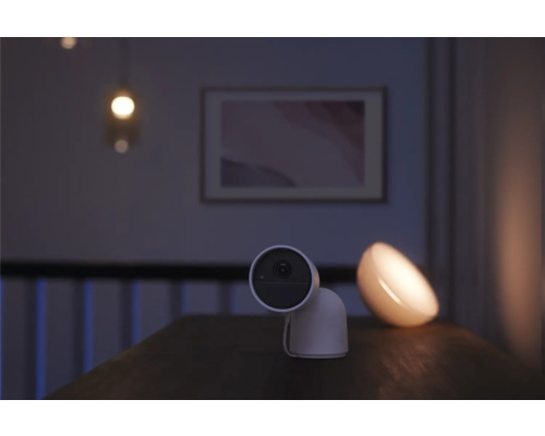 Überwachungskamera auf einem Tisch