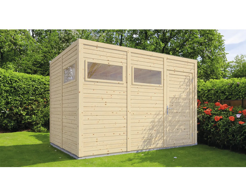 Gartenhaus aus Holz mit Fenster und Tür im Garten