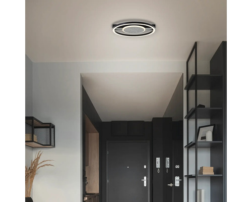 Runde Deckenleuchte im Flur