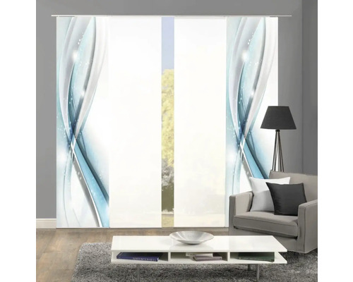 Raumszene mit Schiebevorhang mit abstraktem Muster