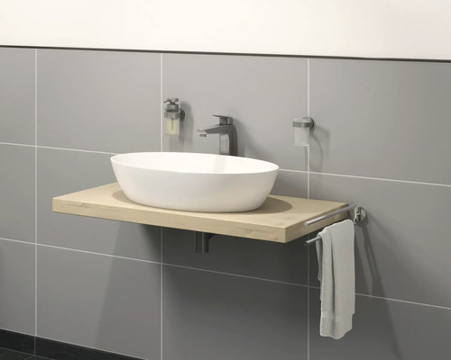 Modernes Badezimmer mit Aufsatzwaschbecken auf Holzkonsole und Handtuchhalter