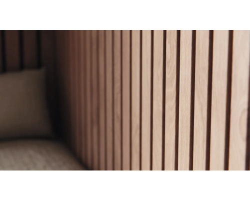 Holzpaneele an einer Wand