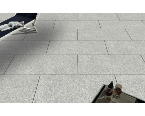 Terrassenplatte Feinsteinzeug Montorfano New Granite rektifizierte Kante 90 x 45 x 2 cm
