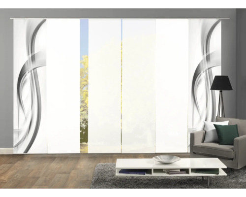 Raum mit Schiebegardinen mit abstraktem Design