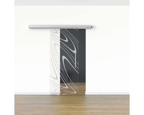 Schiebetür aus Glas mit grafischem Muster und Griff im Raum