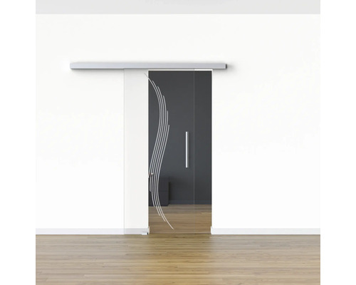 Glasschiebetür mit Wellenmuster vor weißer Wand