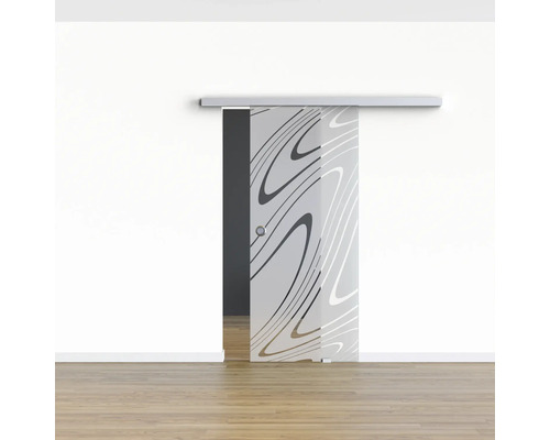 Schiebetür aus Glas mit abstraktem Muster vor einer Wand