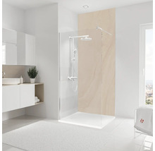 Helles Badezimmer mit Duschabtrennung, Waschbecken und Badteppich