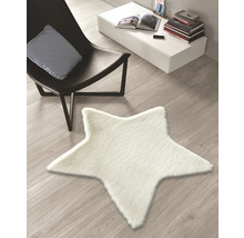 Szene mit Sternförmigem Teppich, Stuhl und Tisch
