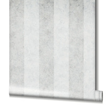 Tapetenrolle mit Streifenmuster