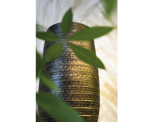 Dekorative Vase mit Muster für Innenräume