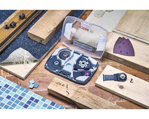 Sortiment verschiedener Materialien und ein Bosch Starlock Renovations Set