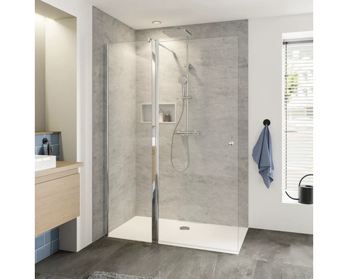 Walk In Duschwand Breuer Entra 120 cm Klarglas Profilfarbe chrom 2023005001040 Badezimmer mit Dusche, Waschbecken und Fenster für ein helles Ambiente