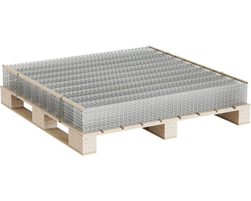 Palette mit mehreren Stahlmatten für den Baubedarf