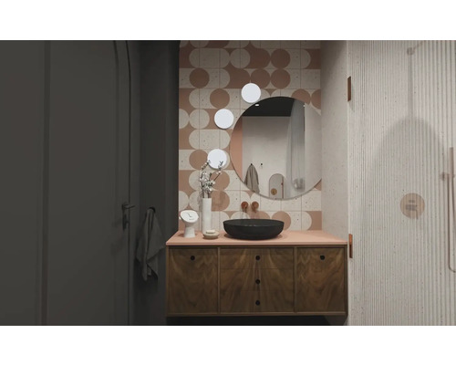 Badezimmer mit Waschtischunterschrank, Aufsatzwaschbecken und Spiegel