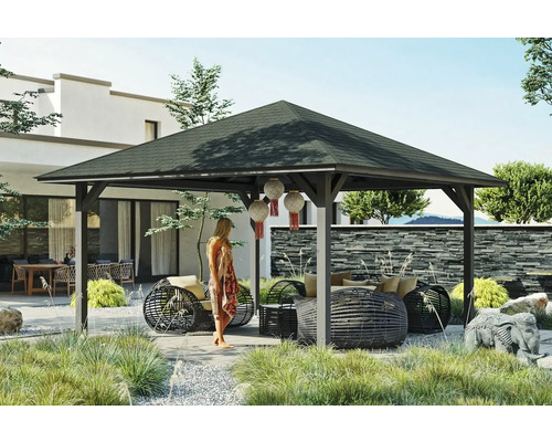 Pavillon SKAN HOLZ Cannes Gr. 3 504 x 504 cm schiefergrau Gartenszene mit Pavillon, Gartenmöbeln und Frau