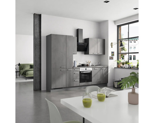 Komplette Küche mit Küchenschränken, Dunstabzugshaube und Herd in modernem Design