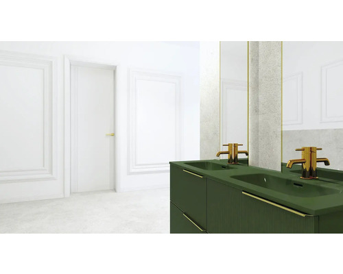 Badezimmer mit Doppelwaschtischunterschrank, Waschbecken und Spiegel