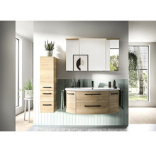 Modernes Badezimmer mit Waschtischunterschrank, Spiegelschrank und Hochschrank