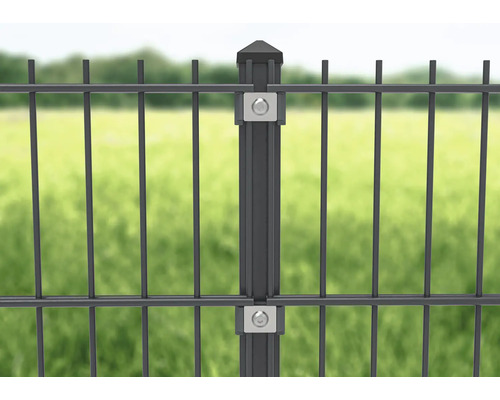 Doppelstabmattenzaun mit Zaunpfosten und Befestigung