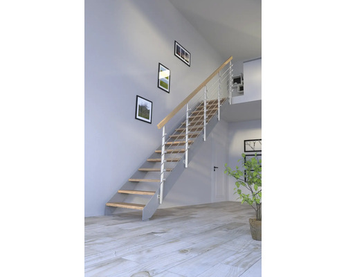 Treppe mit Holzstufen und Edelstahlgeländer in einem modern eingerichteten Raum.