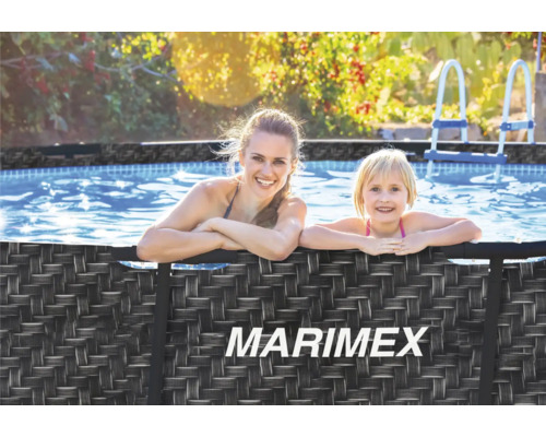 Marimex Pool mit Mutter und Kind im Garten