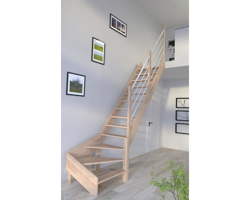 Raumansicht mit Raumspartreppe aus Holz und Geländer